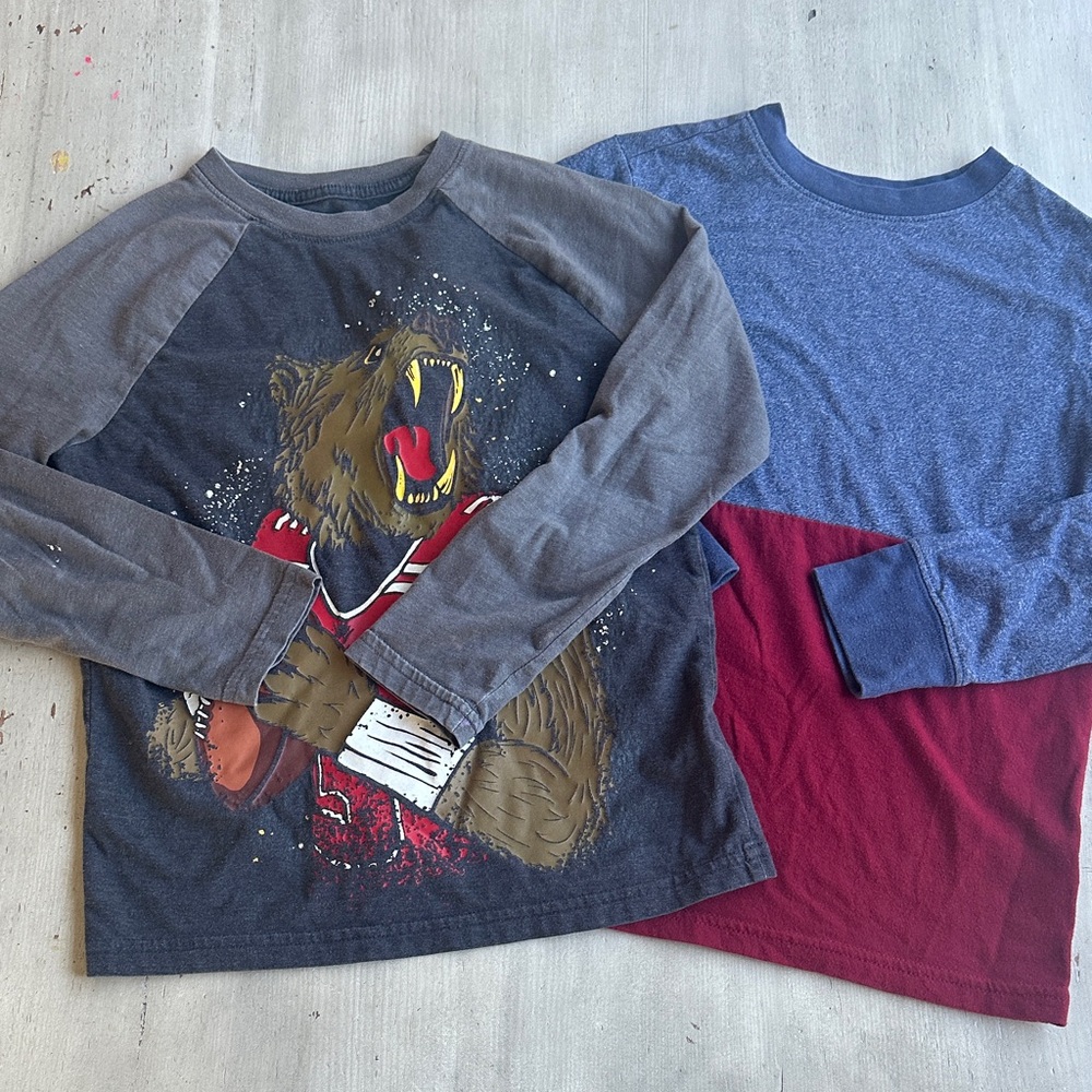 2 Cat & Jack long sleeve tee shirts